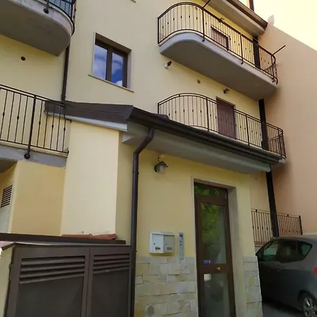 Casa Lu.pa. Lägenhet Ateleta